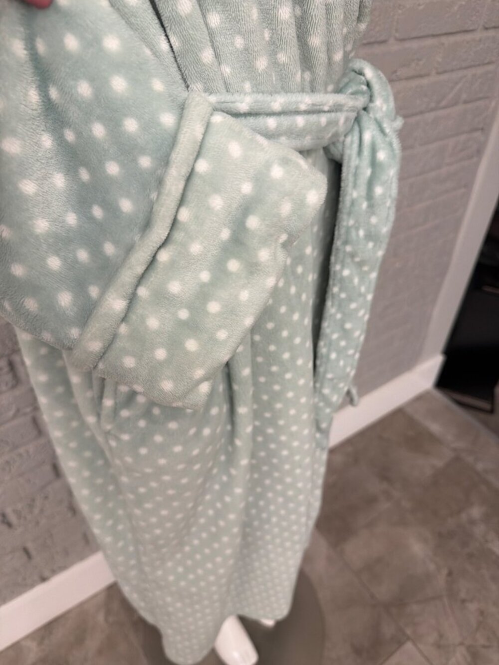 Oscar dela Renta Women’s Polka Dot Robe Size L /XL - Picture 7 of 10